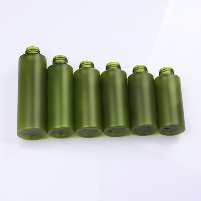 Imballaggio cosmetico di bambù dello skincare amichevole di Eco con la bottiglia verde dell'ANIMALE DOMESTICO